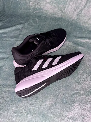 New Adidas Running Shoes (Model: Response) unisex