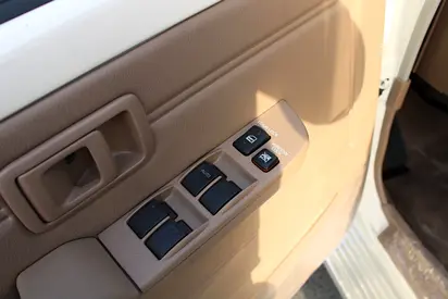 2025 Toyota LAND CRUISER 70 SERIES 照片 6