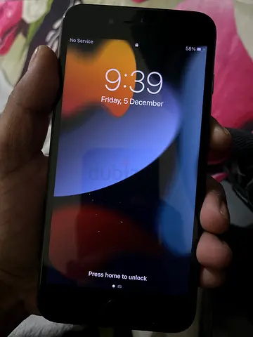 Apple iPhone at Your Fingertips