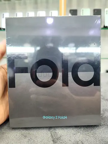 Samsung Galaxy Z Fold 4 256GB Box Packed