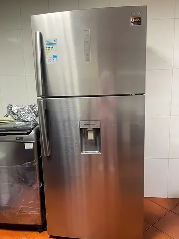 Pristine Condition Stainless Steel Refrigerator for Sale samsung