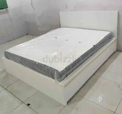 IKEA Malam double bed 140×200cm bed with 2 storage drawers underneath and Ikea mattress is available