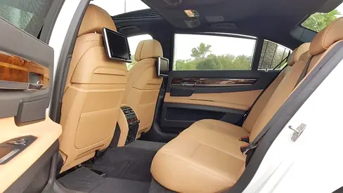 صورة مصغرة 17 لـ 2014 BMW 7-SERIES