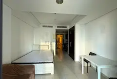 Furnished Studio Flat near Metro