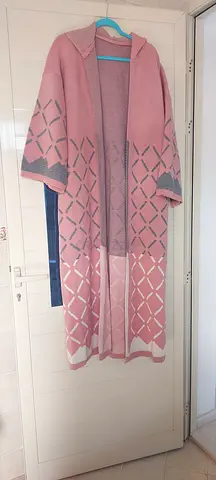 Heavy weight winter pink abaya coat