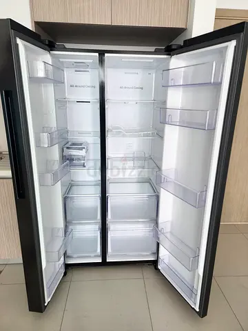 Samsung Refrigerator Side By Side friage freezer 90cm width 180cm height