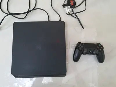Ps4 Slim 500GB with controller