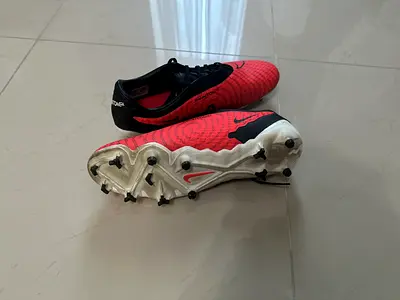 Nike Phantom GX  Football Shoes  - Size 11 US / 45 EU