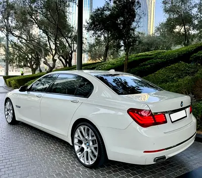 صورة مصغرة 4 لـ 2014 BMW 7-SERIES