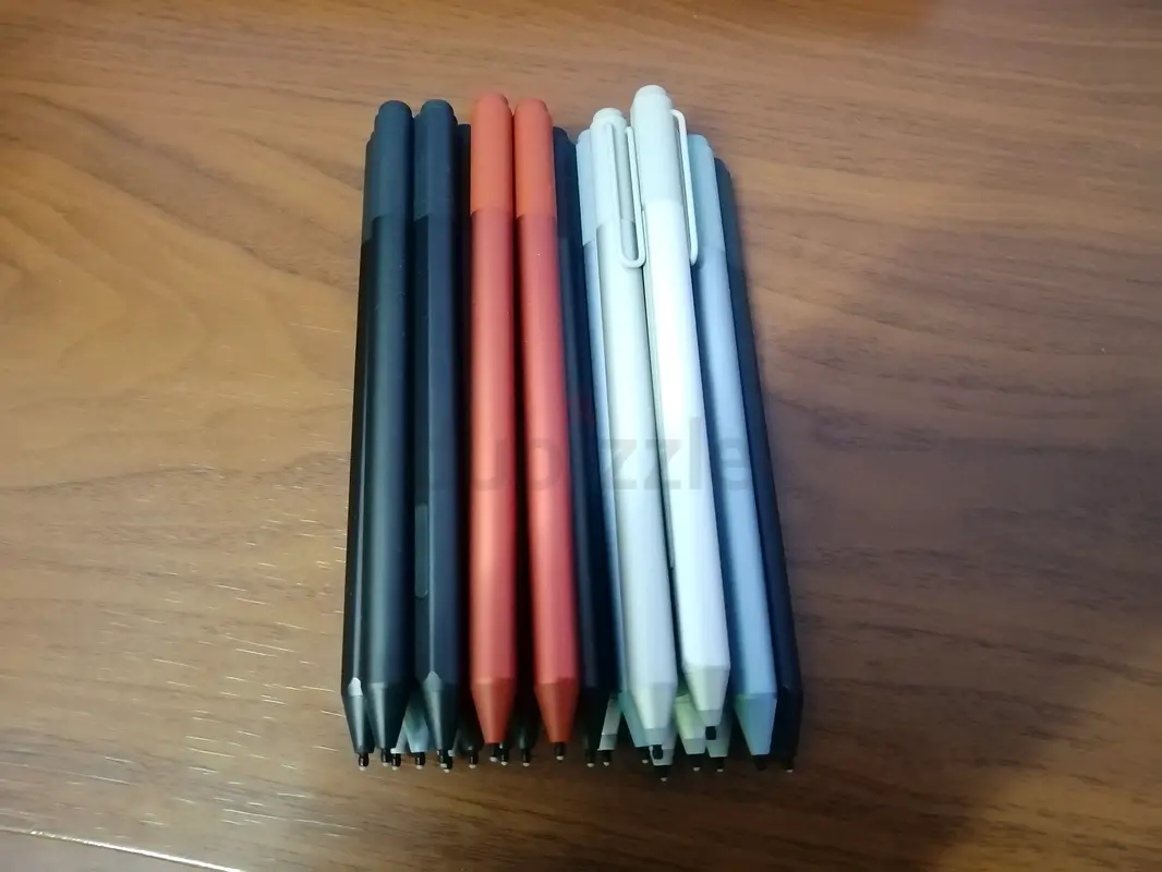 Surface Pro Keyboard65073404324610116