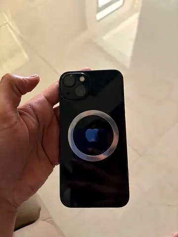 Apple iPhone with MagSafe - Great Condition