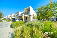Big Plot | Premium Townhouse | Vacant