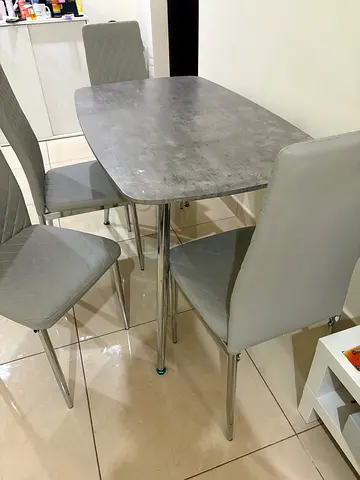 Dining table with chairs for sale