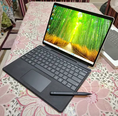Surface Pro 9_Intel Core i7-12th GEN_RAM 16GB_SSD 512GB_13 Inch_Windows 11_Graphite_FULLY CLEAN