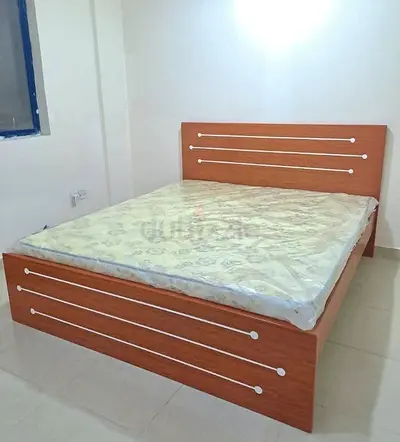 Brand new Modern Wooden Bed Frame good quality