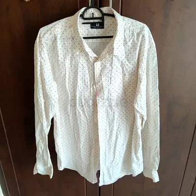 Polka dot shirt Aed 5