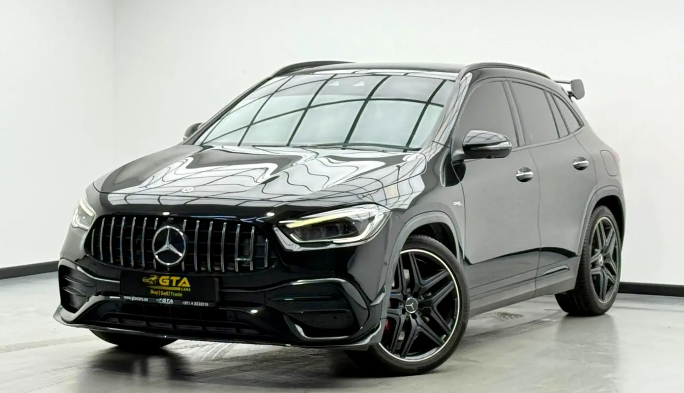 Mercedes-Benz GLA-Class 2022 — photo 1 of 17