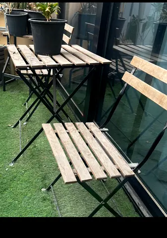 Simple nice outdoor chairs, suitable for small balcony’s