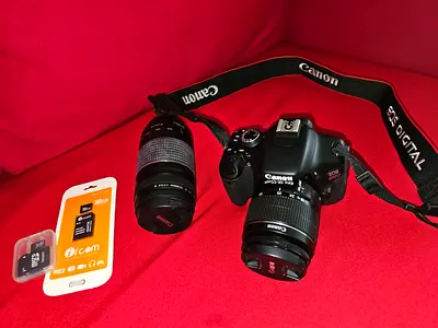 Canon EOS 600D Camera + 18-55  75-300mm Lens