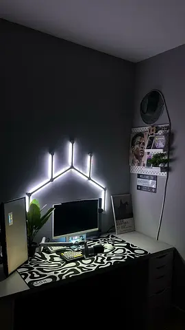 طاولة للبيع Table For Sale