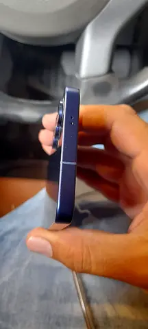 Samsung S25 256GB - Excellent Condition 2 month used