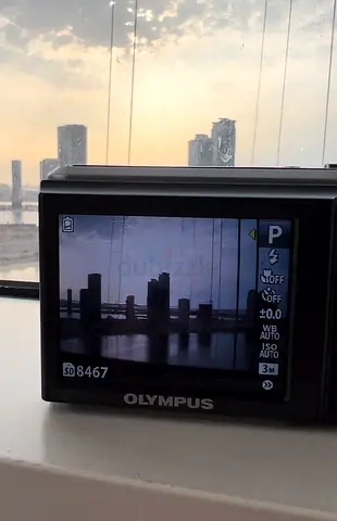 Olympic x-43 black 14.MP digital compact camera