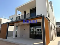 BRAND NEW | GENUINE RESALE | VACANT