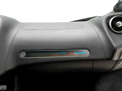 2020 Mclaren GT 缩略图 15