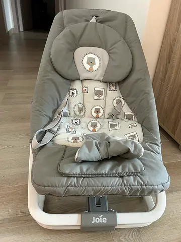 Joie Baby Bouncer - Comfortable  Supportive