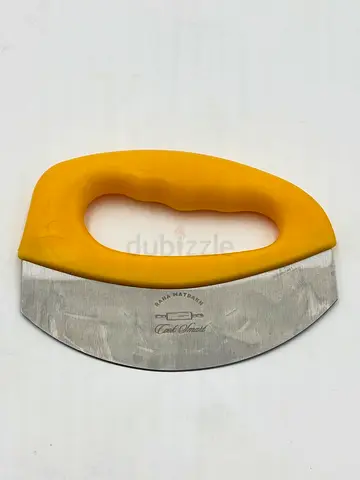 Raha Matbakh Pizza Cutter Ergonomic Rocker