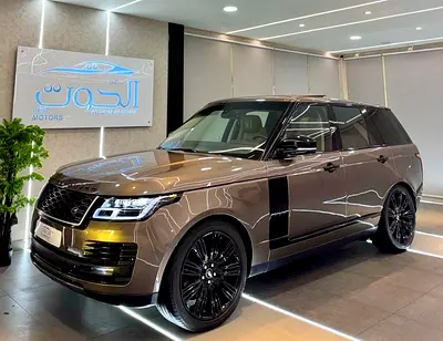 SUPERCHARGED 2021 FACELIFT RR VOGUE V8 || GCC || TOP RANGE || PERFECT CONDITION