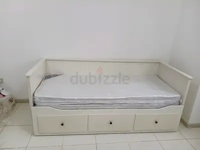Ikea hemnes daybed frame with underneath storage drawers Elegant White Daybed with Storage.