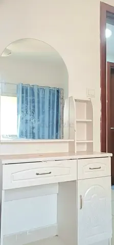 Charming White Dressing Table with Mirror