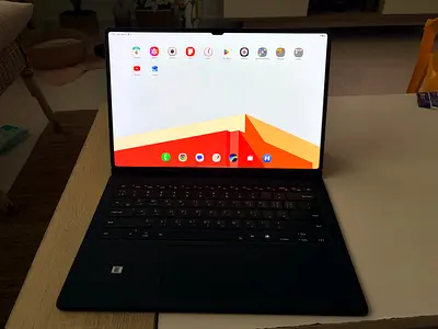 Samsung S10 ultra with Keyboard and Pen