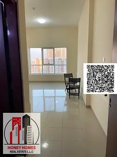 Higher Floor 1 BHK For Sale in Pearl Towers , 315k Only