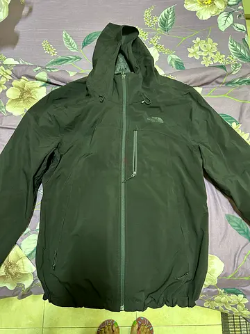The Northface 3 in 1 jacket size L/G