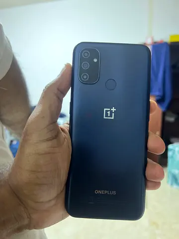 Used phone with neat look , No scratches , Looking new