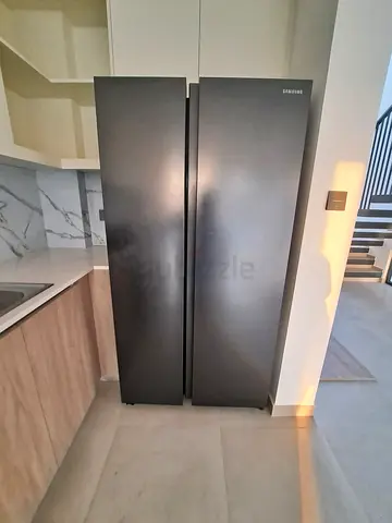Samsung friage freezer latest model 90cm width 180cm height