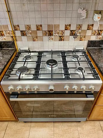 Bosch 5 Gas Burners Cooker HGV1D0V50M FREE DELIVERY +WARRANTY