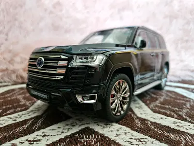 Stunning Black Land Cruiser Model Car