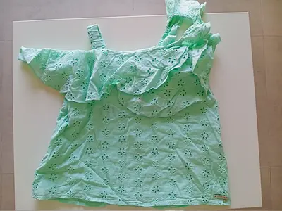 Girls summer blouse.