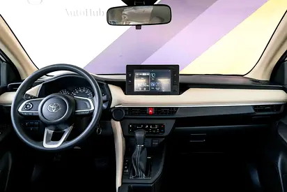 2024 Toyota YARIS 照片 11