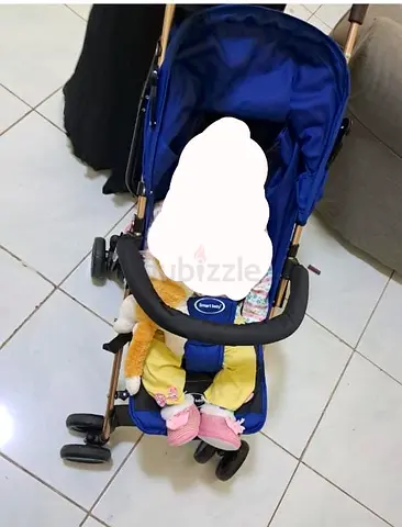 Lightweight and Stylish Stroller for Sale