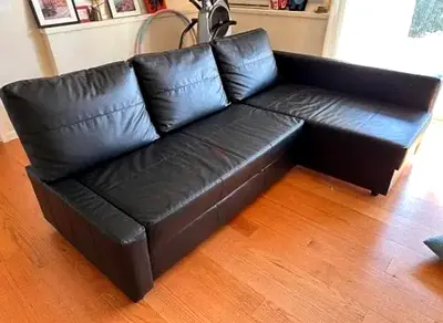 Comfortable Black Leather Sectional Sofa