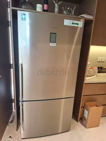 Siemens latest version bottom fridge freezer