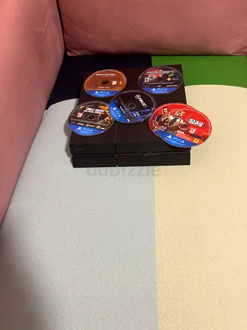 PS4 + games + 1 controller for sale !