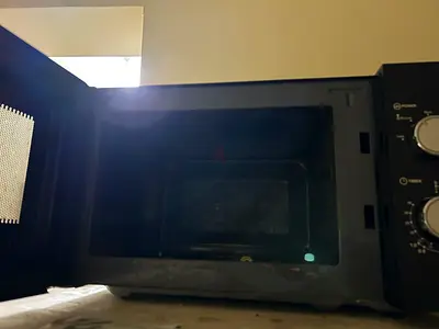 Black Decker - Microwave