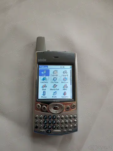 Palm Treo 600 retro phone