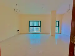 Very big 3 badroom ver species easy exit to Dubai hot offer