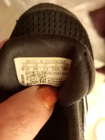 Addidas Sneakers - Comfortable and Stylish